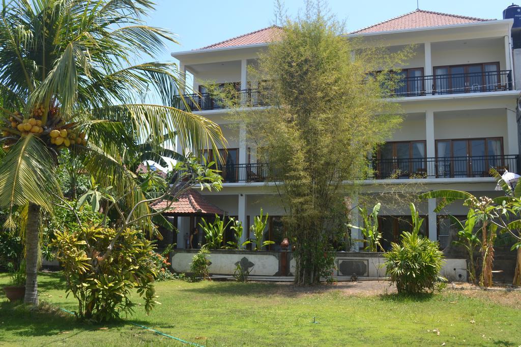 Master Homestay Amed  Exterior photo